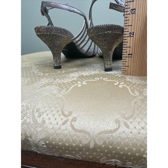 J Renee Rebekah Slingback Kitten Heels Size 8.5 Sparkly Embellished Formal Shoes - Picture 9 of 13